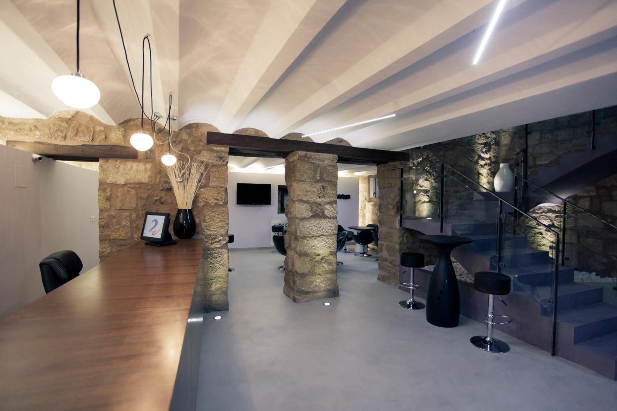 Hotel Restaurante Masia La Torre โมรา เด รูเบียรอส ภายนอก รูปภาพ